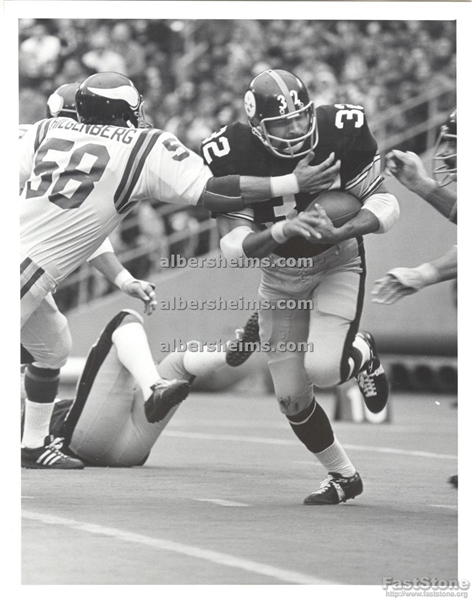 Franco Harris Runs Through Wally Hilgenberg Original Super Bowl IX TYPE 1 Photo