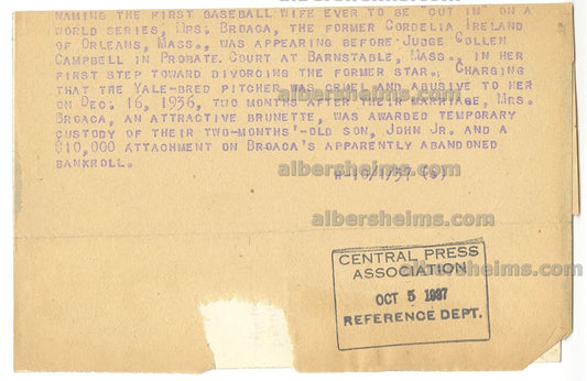 Mrs. Johnny Broaca 1937 Original TYPE 1 photo 1st Woman in MLB History Receives World Series Share
