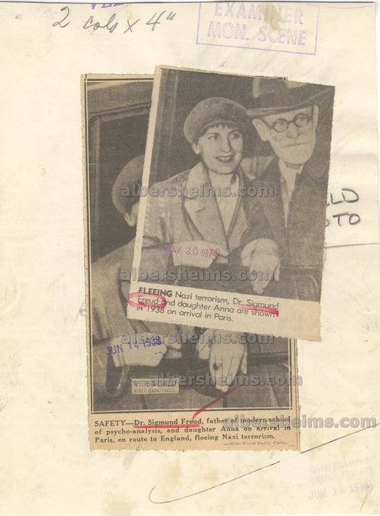 Dr. Sigmund Freud & Daughter Flee the Nazis Original Vintage 1938 Press Photo