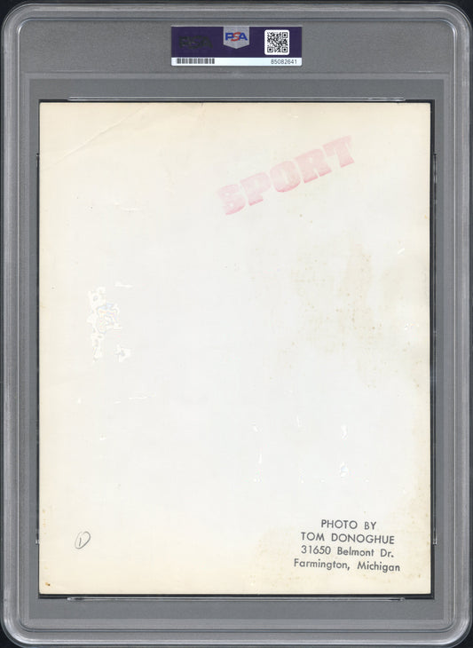 Bill Russell Celtics vs Dave DeBusschere Pistons Original TYPE 1 Photo PSA/DNA