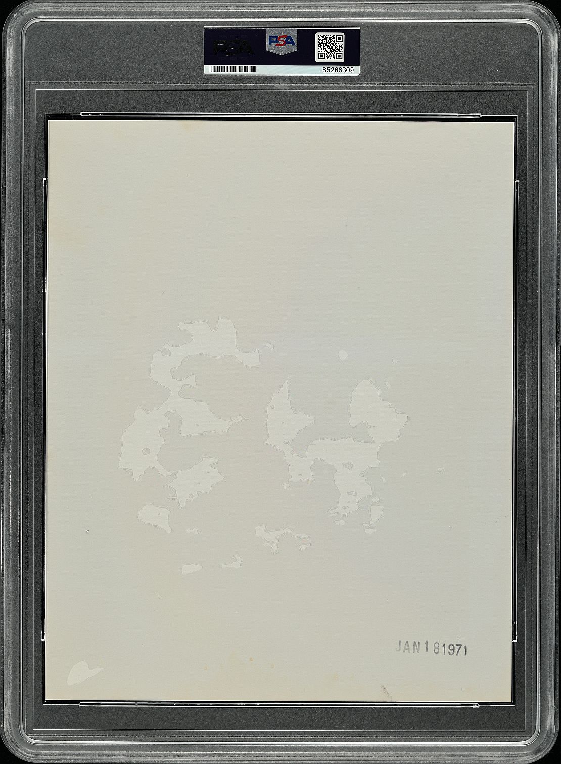 1970-71 Pete Maravich Rookie Year Defending against Buffalo Braves Original TYPE 1 Photo PSA/DNA