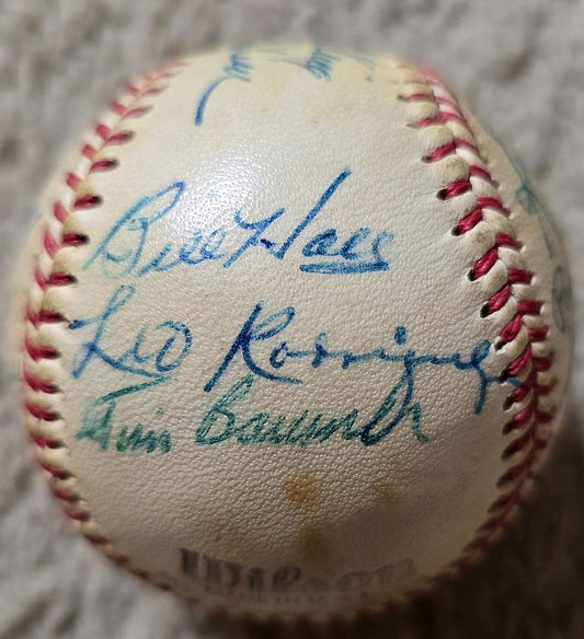 1957 Hollywood Stars Team Signed AUTO Baseball PCL Pitts Pirates /w 16 Sigs