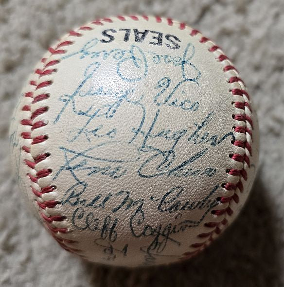 1953 San Francisco Seals Team Signed AUTO Baseball PCL Loaded with 29 Sigs