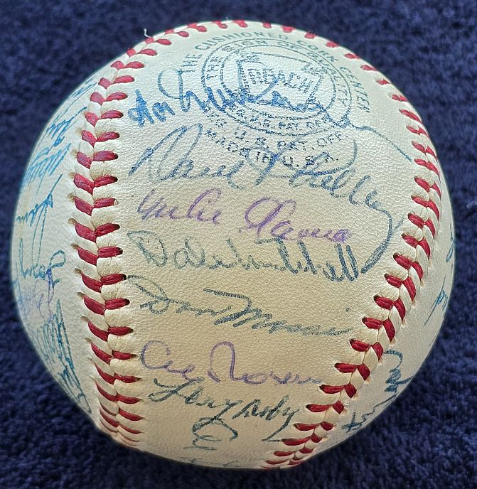 1954 Cleveland Indians Team Signed AUTO OAL (Harridge) Baseball AL Champs /w 31 Sigs