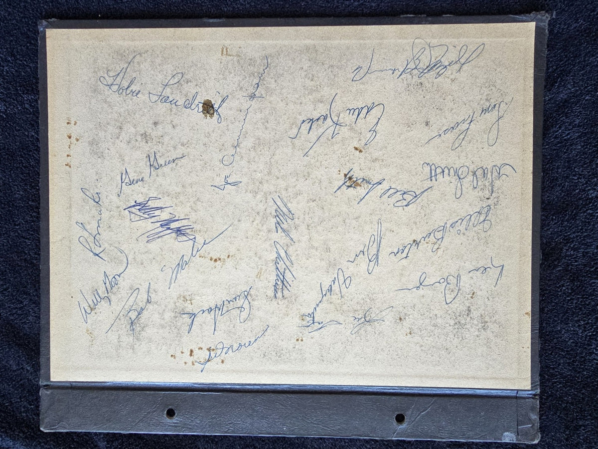 1958 St. Louis Cardinals Signed Team Sheet w/ 19 Autographs Ken Boyer – Benny Valenzuela