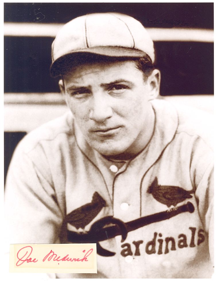 Joe Medwick Signed AUTO Cut Signature Index Card /w Photo HOF Cardinals D.1975