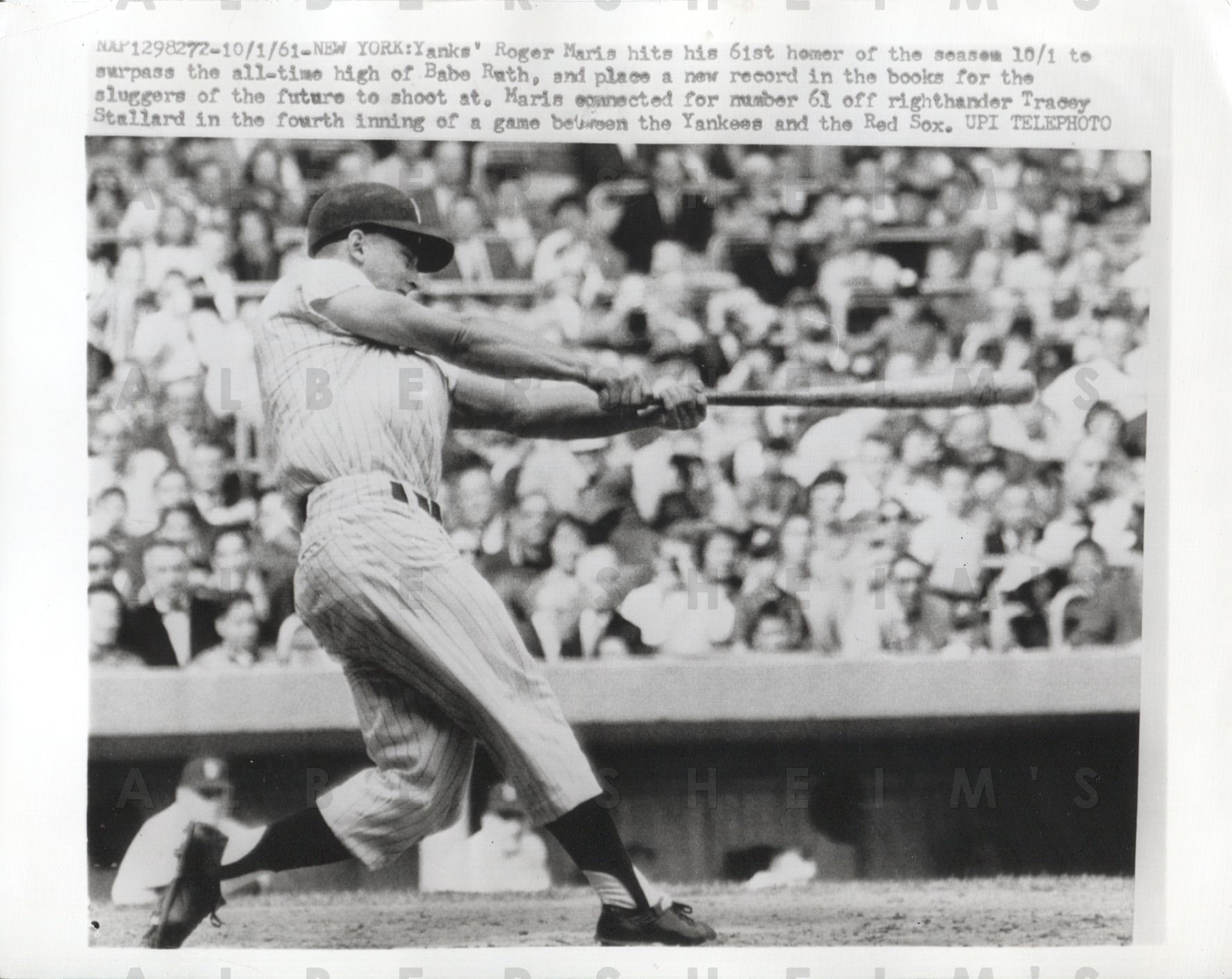 Lot Detail - Roger Maris – The Historic 61st Home Run Iconic Shot