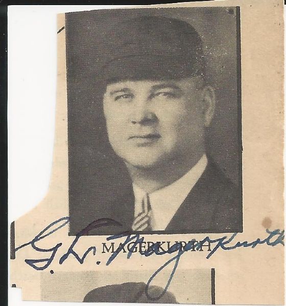 G.L. Magerkurth NL Umpire signed photo D. 1966 