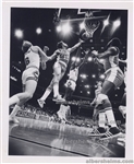 1972 Pistol Pete Maravich Atlanta Hawks Going Airborne vs Chicago Bulls Original TYPE I photo