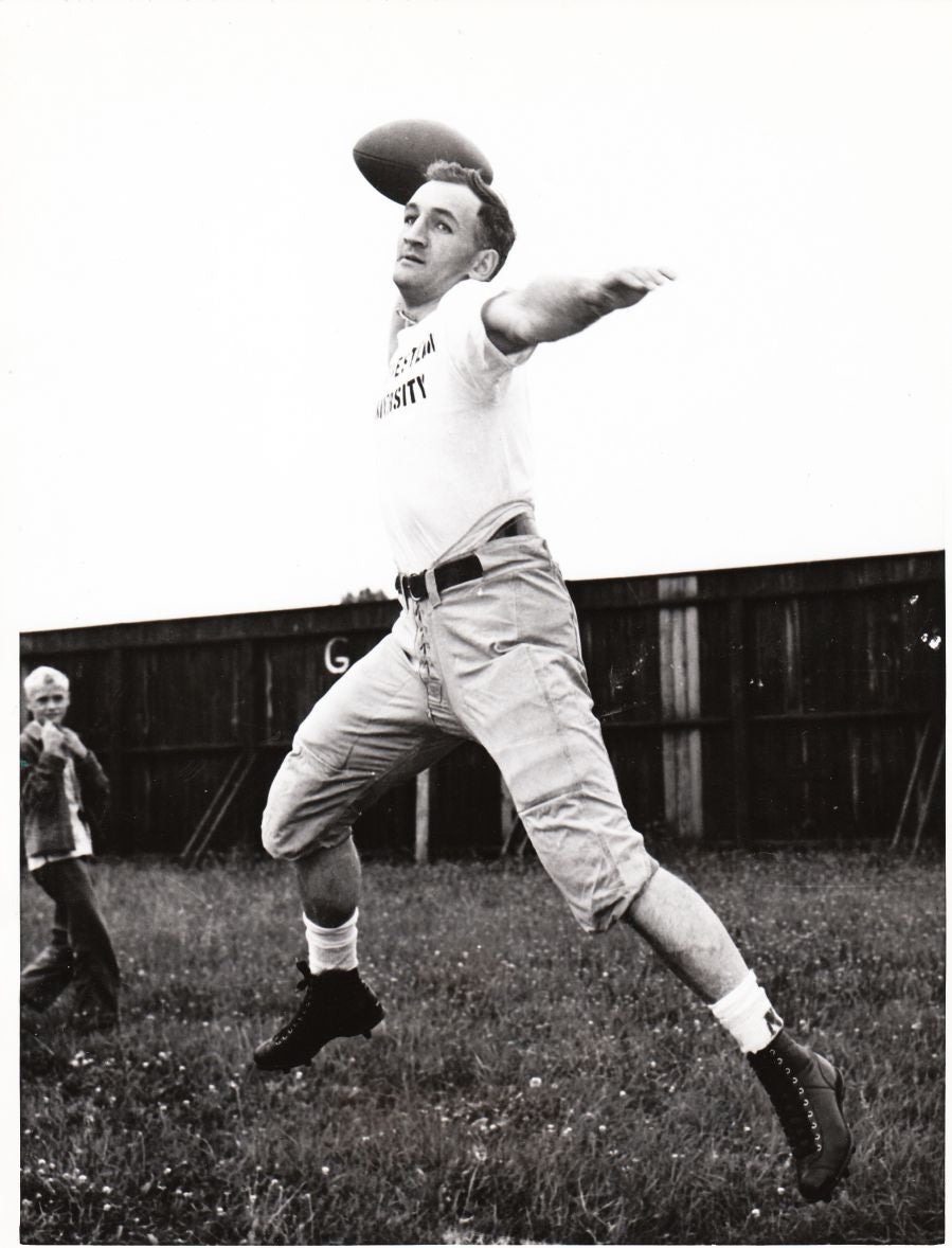 Tom Harmon 1945 Northwestern T-shirt original photo