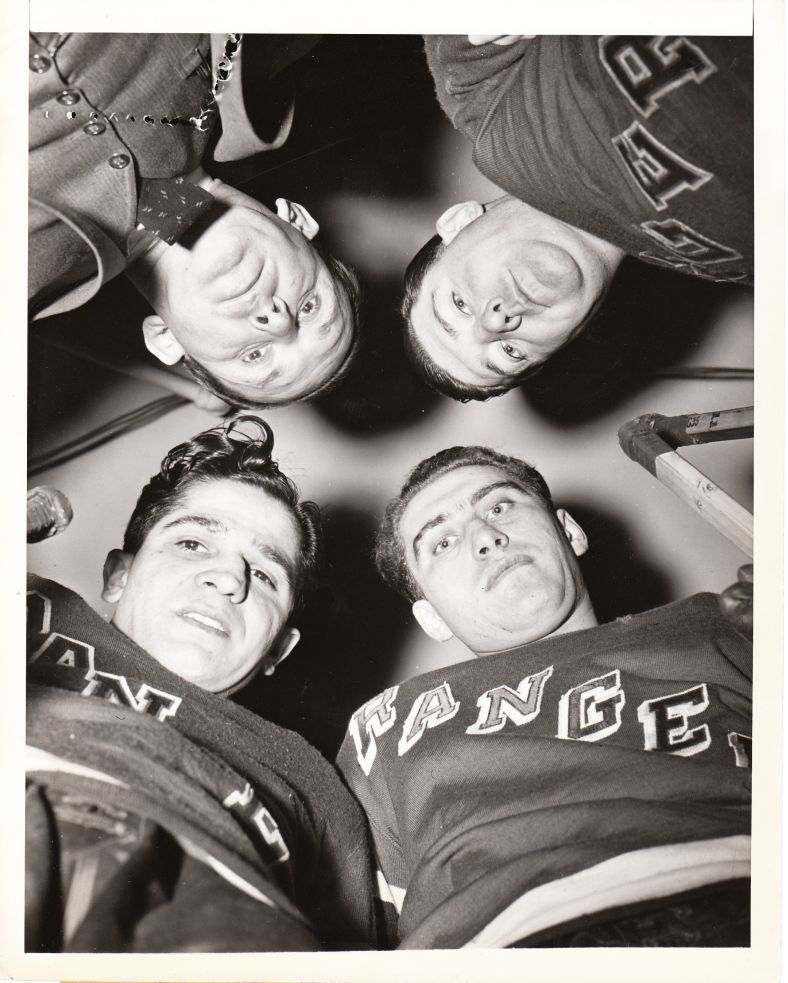 1943 New York Rangers original photo with HOF'er - Frank Boucher