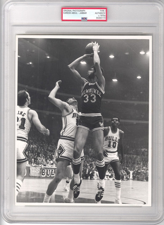 Early 70's Kareem Abdul Jabbar Shoots vs. Chicago Bulls TYPE 1 Photo PSA/DNA