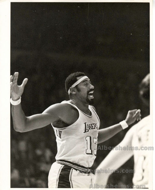 Wilt Chamberlain Circa 1971-72 Lakers Original Type 1 Photo - Sport Magazine Archives