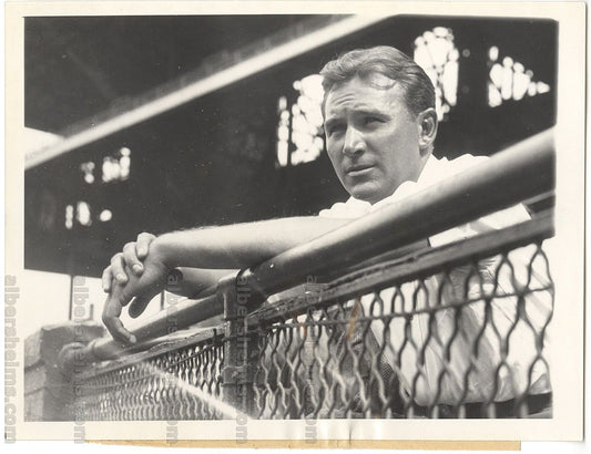 1934 Freddie Lindstrom Baseball HOFer Sidelined by Pirates Original TYPE 1 Photo PSA/DNA LOA