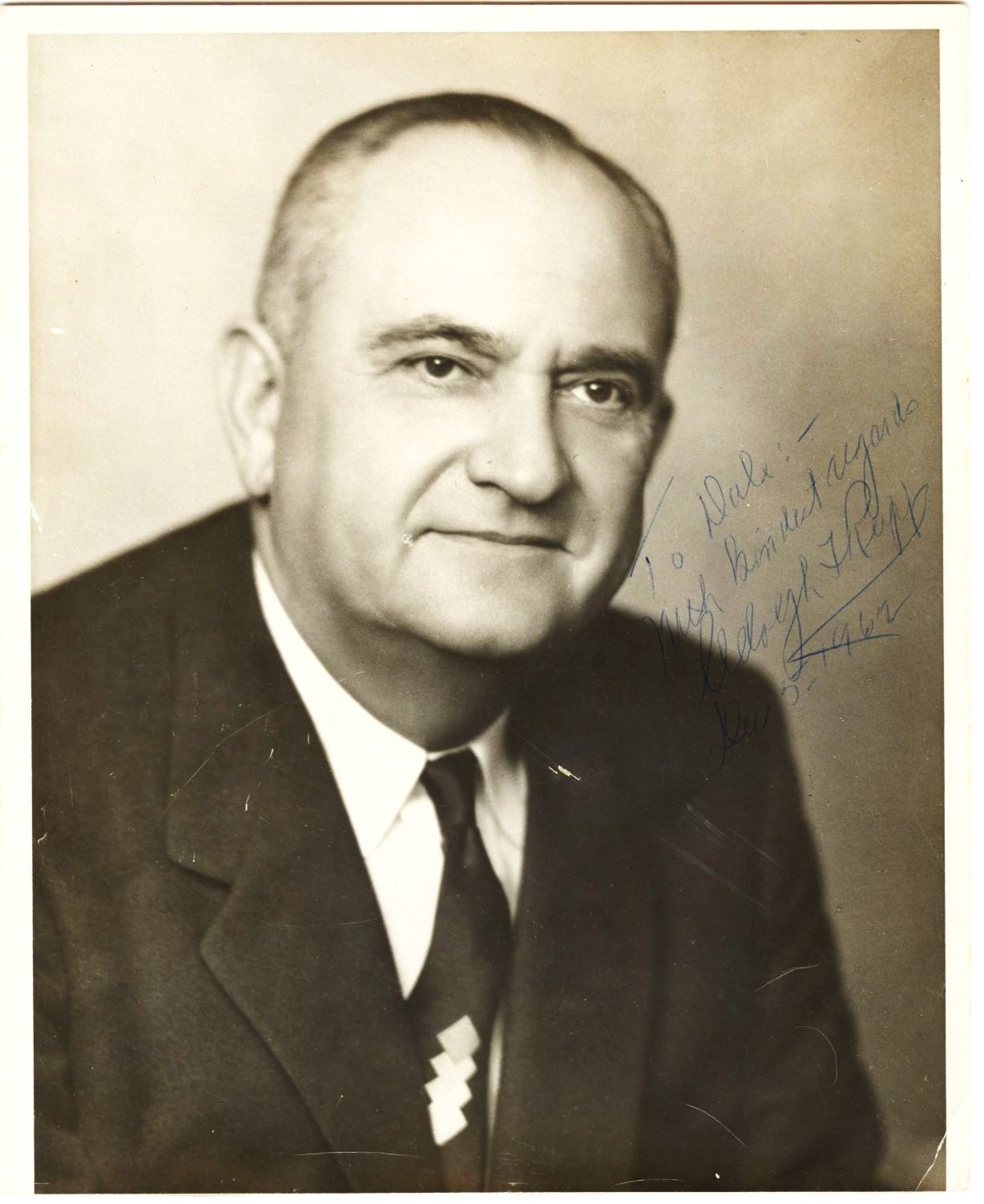 Adolph Rupp Signed AUTO 8x10 photo Kentucky Basketball HOF PSA/DNA LOA