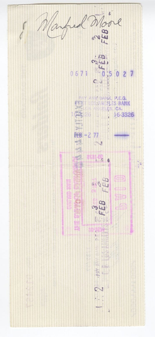 Manfred Moore Signed AUTO 1977 Oakland Raiders payroll Check for playing in Super Bowl XI