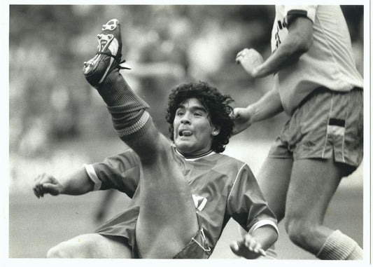 August 1987 Diego Maradona Punts vs the Rest of the World Original Oversized TYPE 1 Photo PSA/DNA LOA