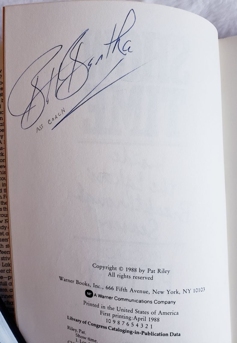 Pat Riley Multi-Signed AUTO book Lakers "Showtime" by 10 JSA LOA