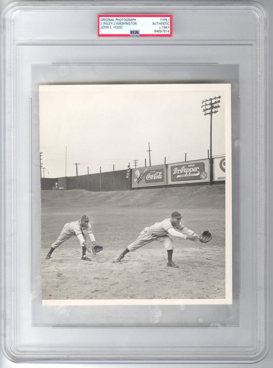 1947 Baltimore Elite Giants Negro Leaguers Joe Wiley & Johnny Washington Original TYPE 1 Photo PSA/DNA