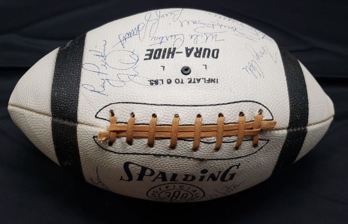 1968 Baltimore Colts Team Signed AUTO Football NFL Champs Super Bowl III