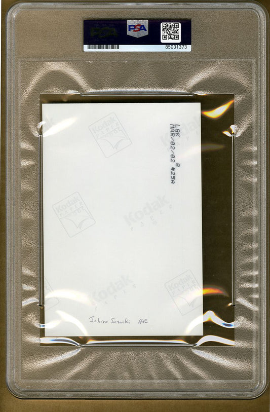 2002 Ichiro Suzuki Original TYPE 1 photo Seattle Mariners Running PSA/DNA