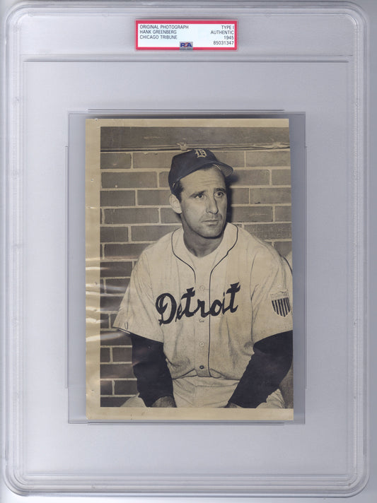 1945 Hank Greenberg Detroit Tigers HOFer Original TYPE 1 Photo PSA/DNA LOA