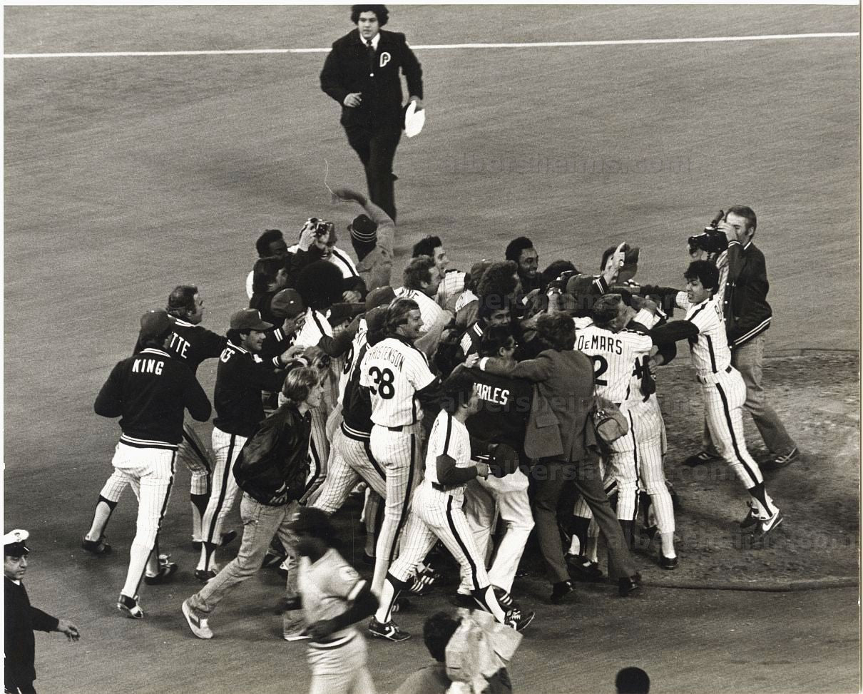 1980 Phillies Erupt in Celebration after Winning World Series Original TYPE 1 Photo