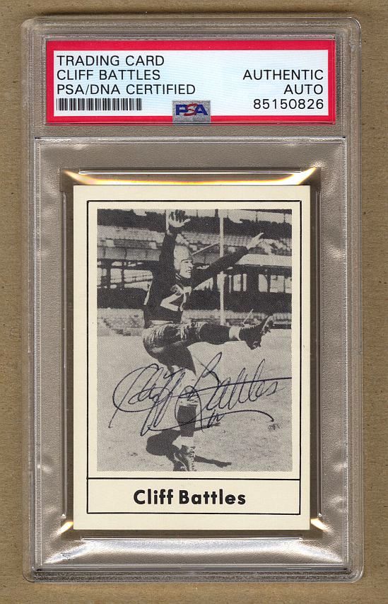 1977 Touchdown Cliff Battles Signed AUTO football card Pro Football HOF D.1981 PSA/DNA