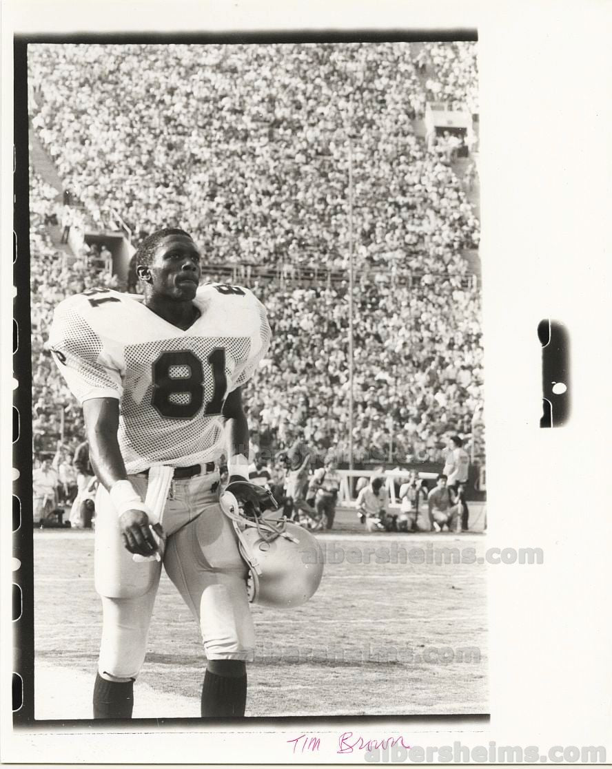 1980s Tim Brown Heisman Trophy Winner in Notre Dame Uniform TYPE I original photo