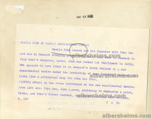 John Lennon & Yoko Ono Reunite with Her Daughter, Kyoko Original TYPE I Photo