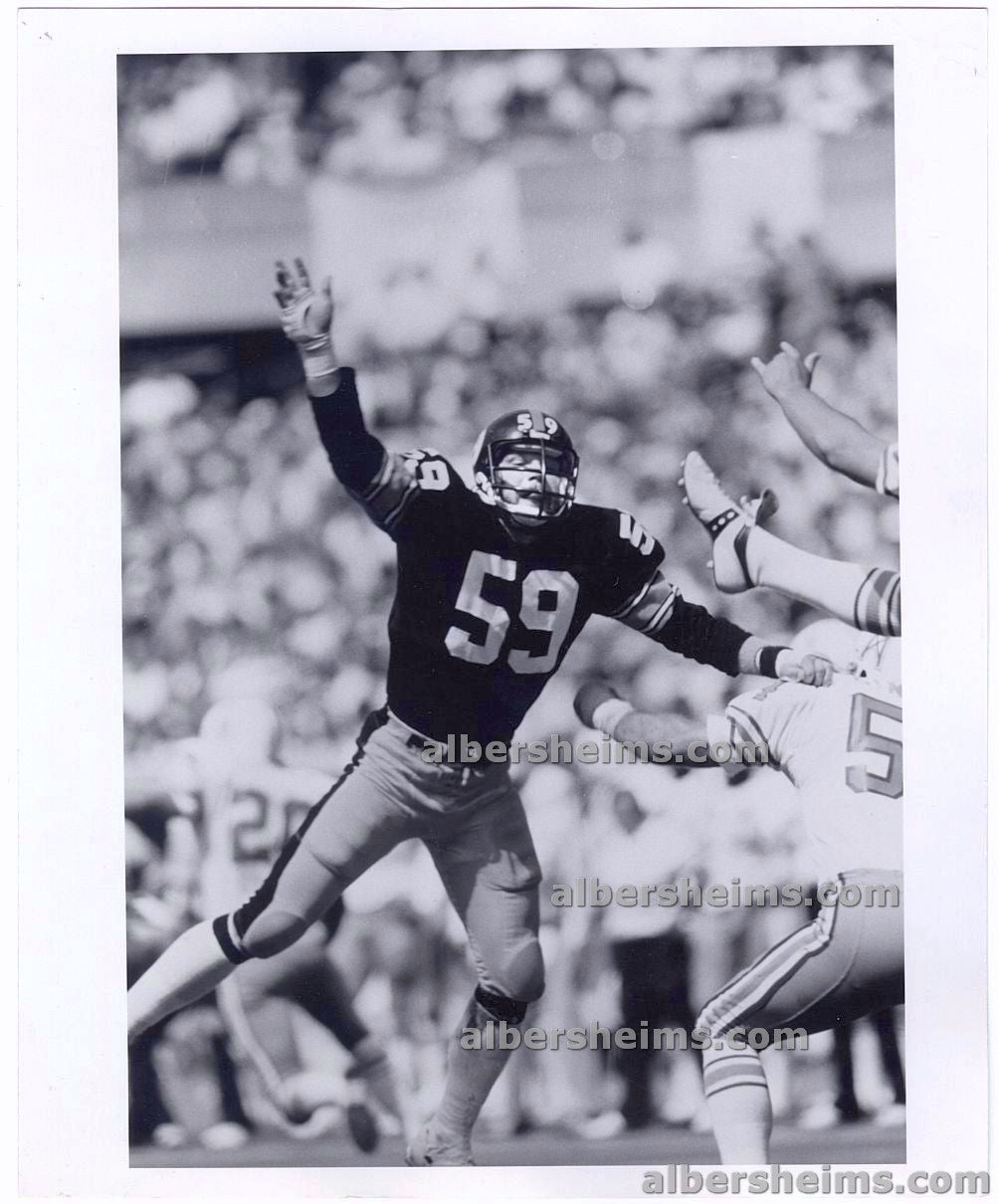 1970s Jack Ham Pittsburgh Steelers Legendary HOF Linebacker Blocking Kick Original TYPE I Photo