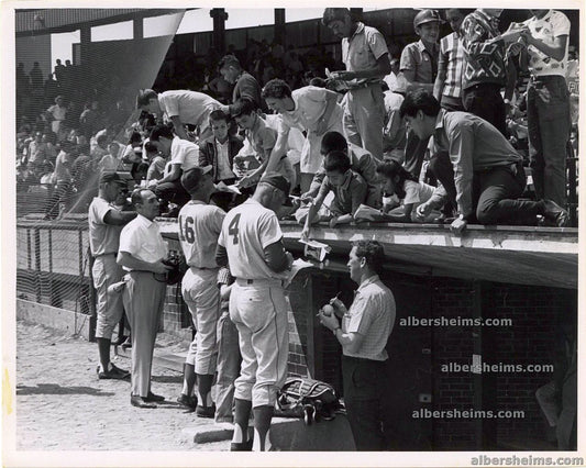 Duke Snider New York Mets March 1964 Mexico City Signing Autographs Original TYPE I Photo #E