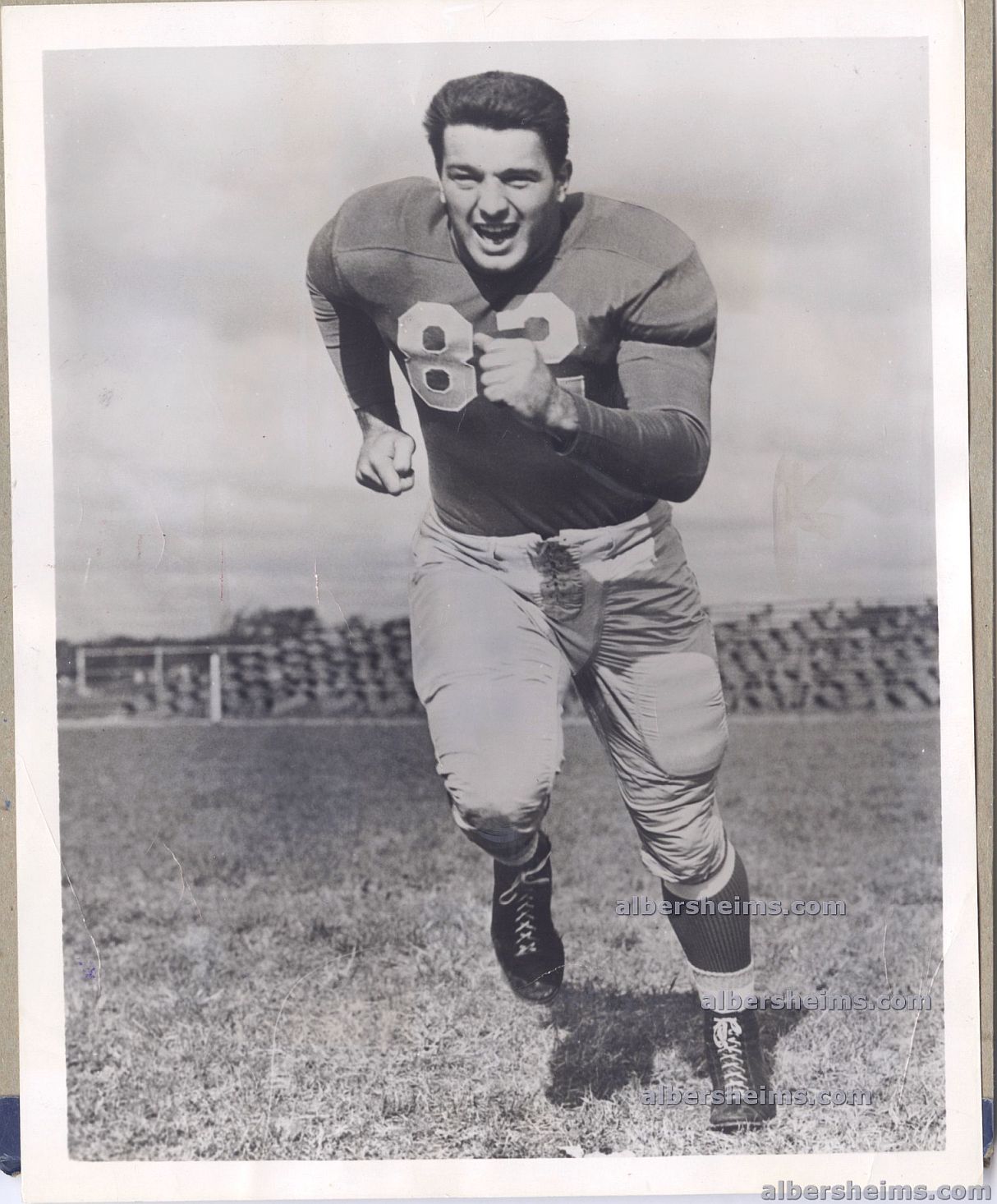 1952 Leon Hart Detroit Lions FB HOF - Heisman Winner Original TYPE I Photo Image used for his 1953 Bowman #31 Football Card