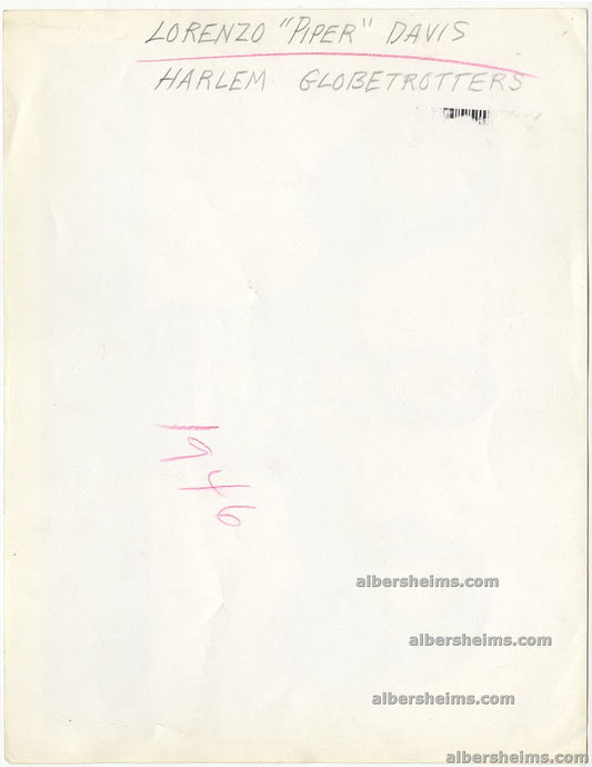1946 Lorenzo Piper Davis Harlem Globetrotters & Negro League Baseball star Original vintage Press Photo