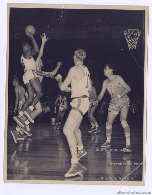 1952 New York Knicks Nat Sweetwater Clifton vs Lakers George Mikan Original TYPE I Photo by William Jacobellis