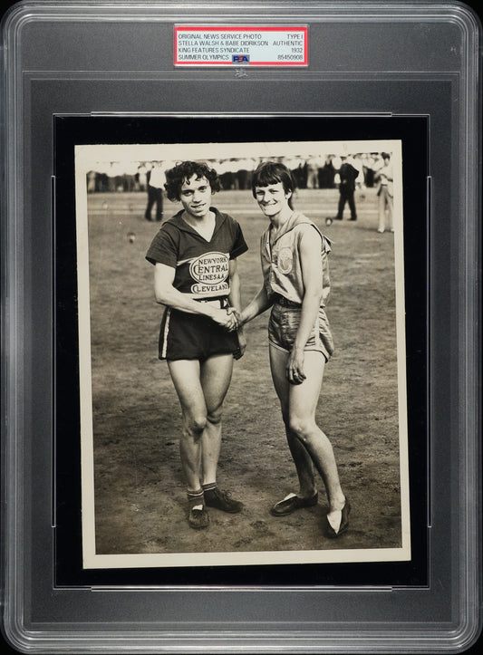 1932 Olympic Games The Scandalous Stella Walsh & Babe Didrikson Original TYPE I Photo PSA/DNA
