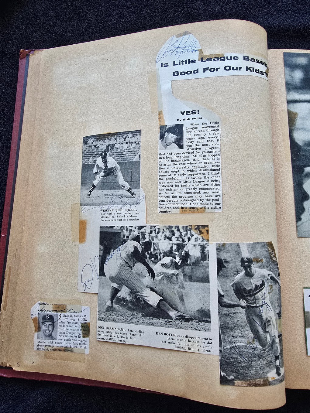 1950s Baseball Football Basketball Scrapbook /w Approximately 350 Autographs Rogers Hornsby x 3 Loaded
