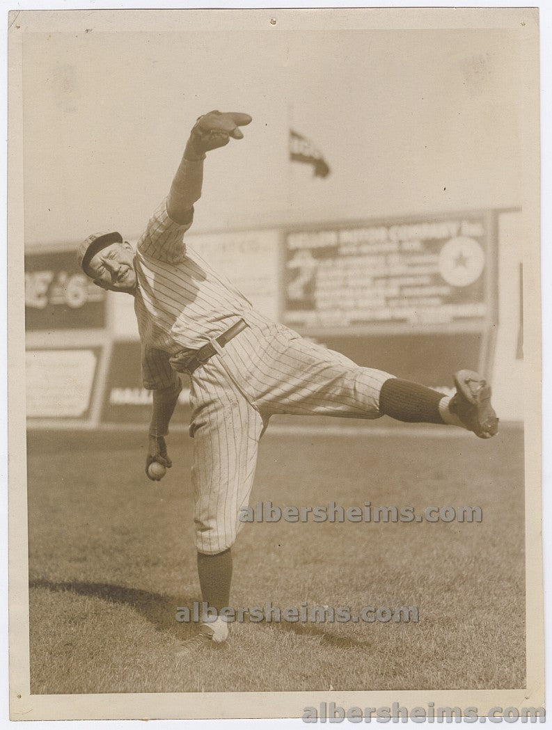 1924 Dazzy Vance Original TYPE I Photo Imaged Used for 1928 R315 Kashin Baseball Card