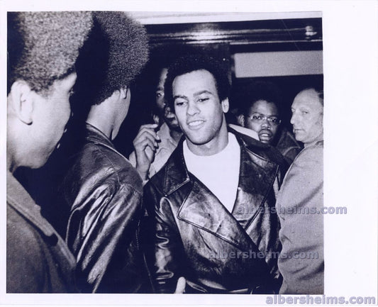 1971 Huey Newton Black Panther’s Founder Leaves Alameda Courthouse Original Press Photo
