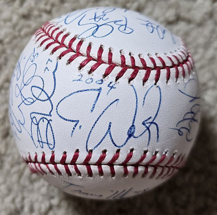 2004 Cleveland Indians Team Signed AUTO A.L. Baseball /w 22 sigs