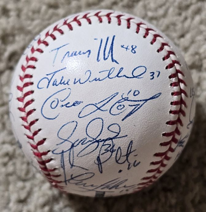 2004 Cleveland Indians Team Signed AUTO A.L. Baseball /w 22 sigs