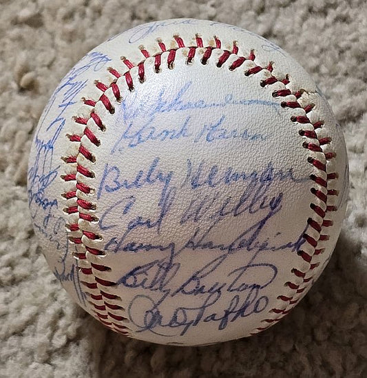 1958 Milwaukee Braves Team Signed AUTO Baseball NL Champs Hank Aaron Mathews