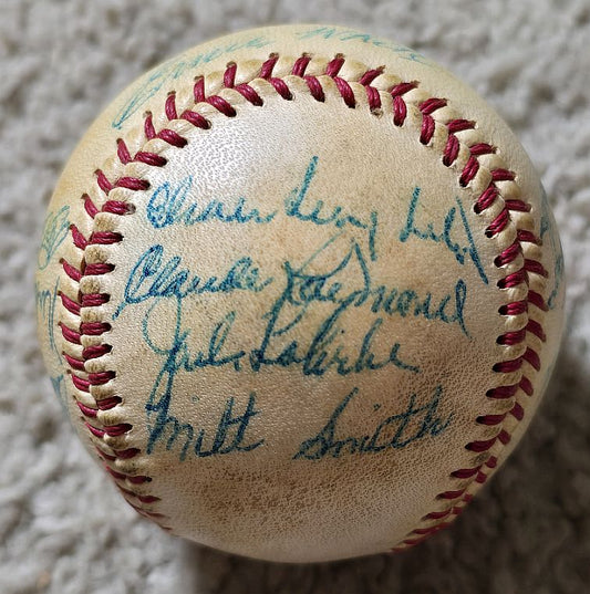 1960 Sacramento Solons Team Signed AUTO PCL Baseball – Final Season