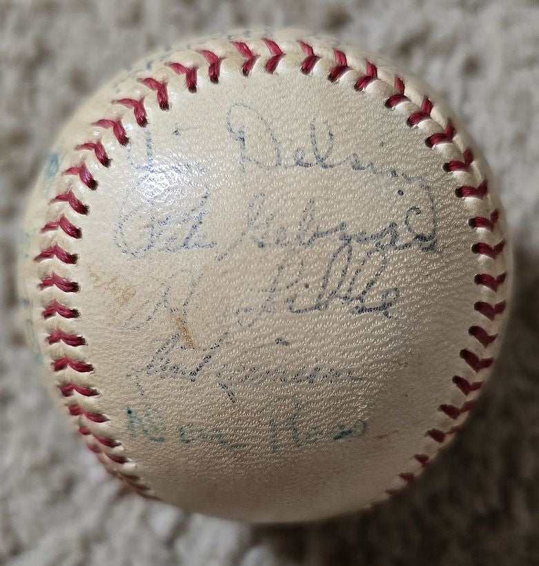 1948 Hollywood Stars Team Signed AUTO Baseball PCL /w 23 Sigs