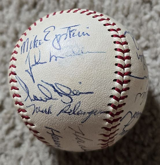 1967 Baltimore Orioles Team Signed AUTO (OAL – Cronin) Baseball by 23
