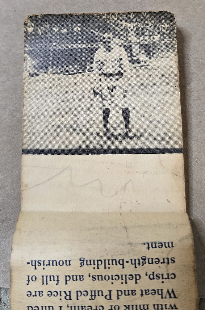1934 Quaker Oats Babe Ruth Hitting a Home Run Flip Book