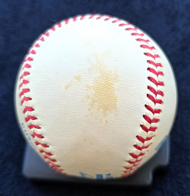 Joe DiMaggio Single Signed AUTO OAL (Budig) Baseball PSA/DNA LOA