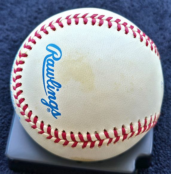 Joe DiMaggio Single Signed AUTO OAL (Budig) Baseball PSA/DNA LOA