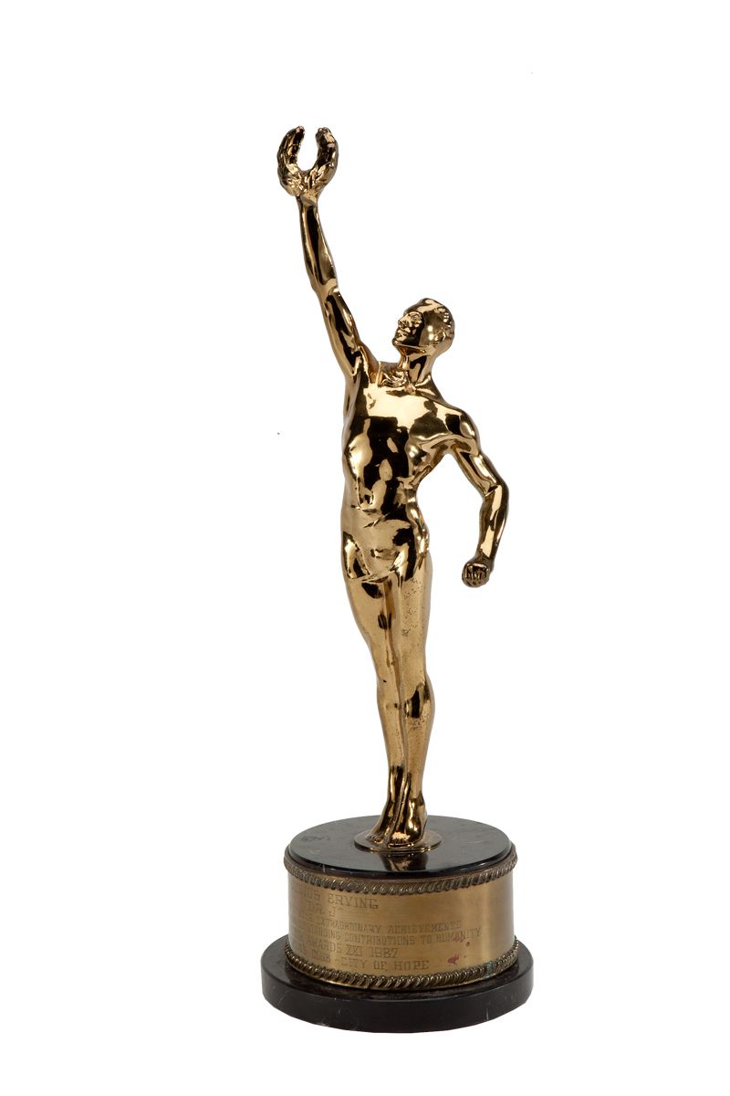 JULIUS "DR. J" ERVING'S 1987 VICTOR AWARD