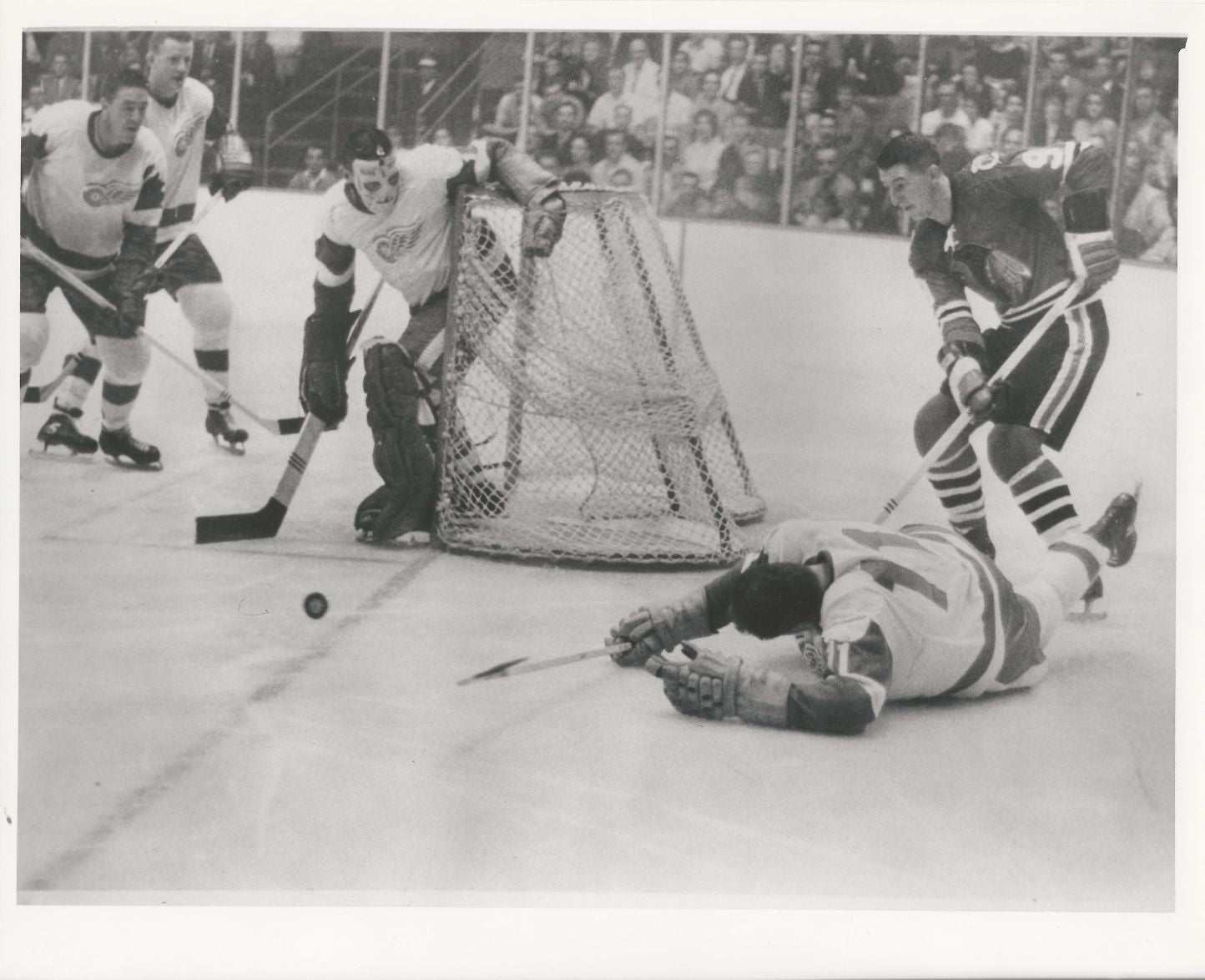 1962 Masked Terry Sawchuk Detroit vs Chicago original photo